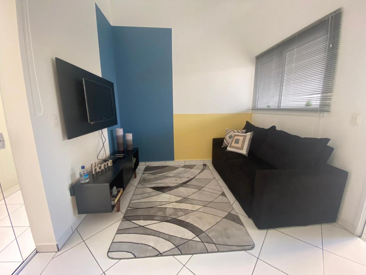 Loft Villa - Com Ar Condicionado No Centro Da Cidade โบยตูวา ภายนอก รูปภาพ